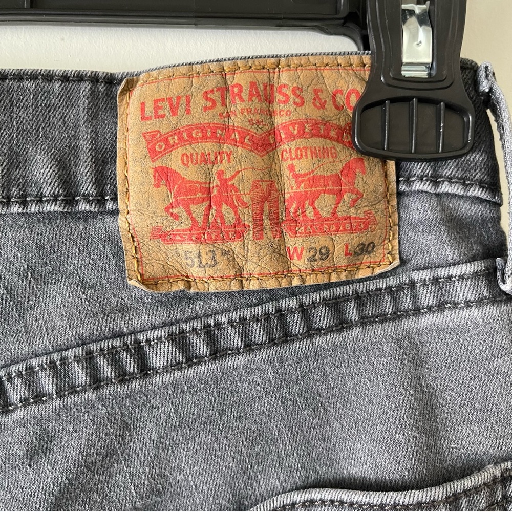 Levi’s 513 straight leg denim